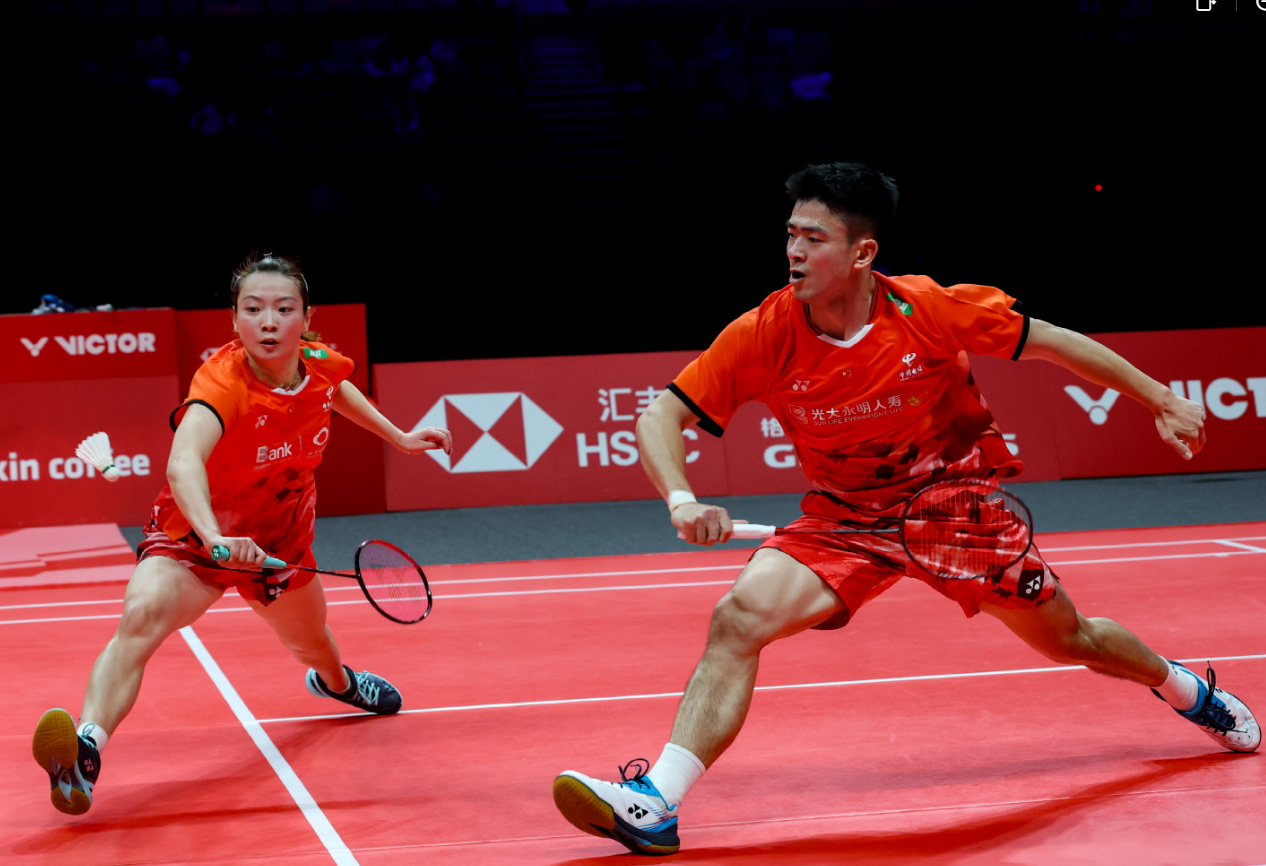 印度队鏖战马来西亚队,郑思维点燃赛场 印度队鏖战马来西亚队,郑思维点燃赛场