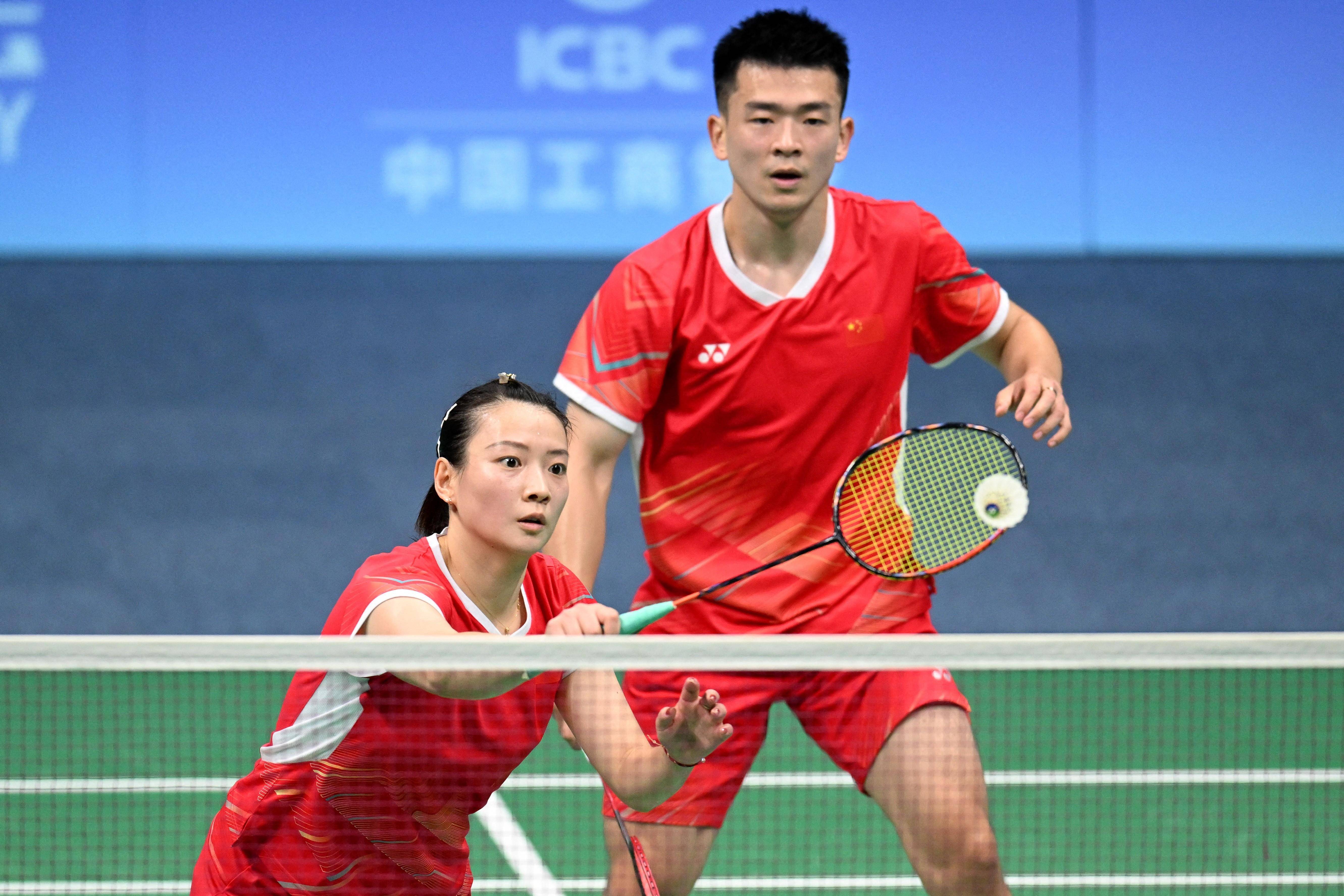 印度队鏖战马来西亚队,郑思维点燃赛场 印度队鏖战马来西亚队,郑思维点燃赛场